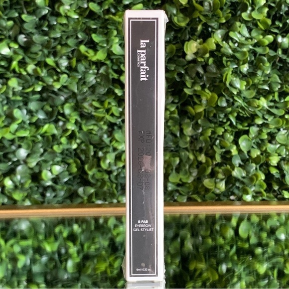 La Parfait B-Fab Eyebrow Gel Stylist | NEW | B Fab Brow Gel - Picture 5 of 8